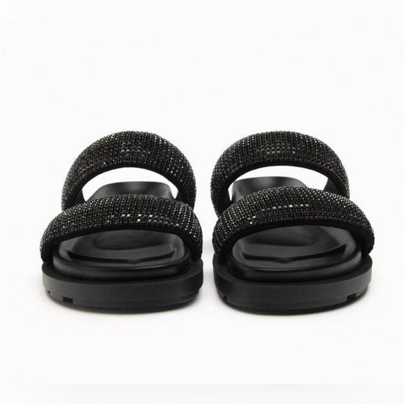 Zara Black🖤🖤🖤 Rhinestone Flat Sandals - Size 6 - NWT - Picture 8 of 12